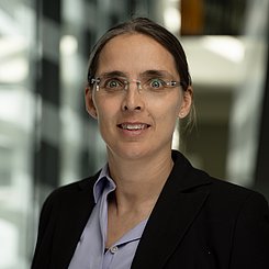 Frau Univ.-Prof. Dr.-Ing. Swantje Bargmann